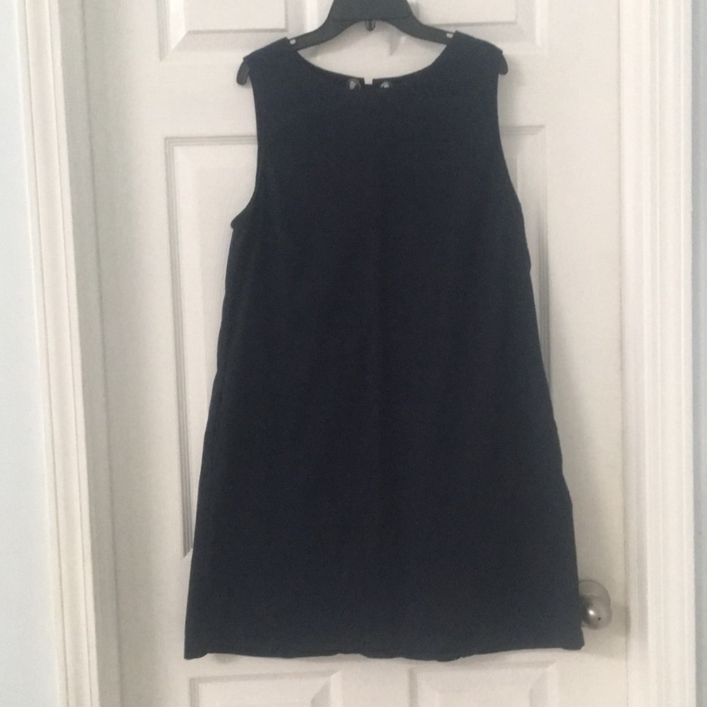 👗#4 Blue A-line dress w/ interesting details